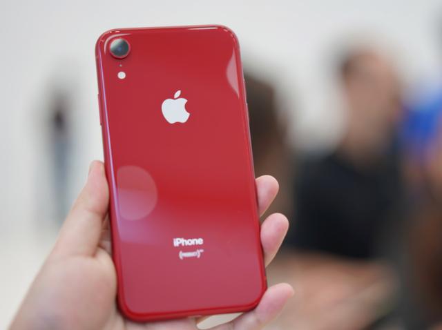 从6999跌到4899,128G+iOS13,为何卖不动?