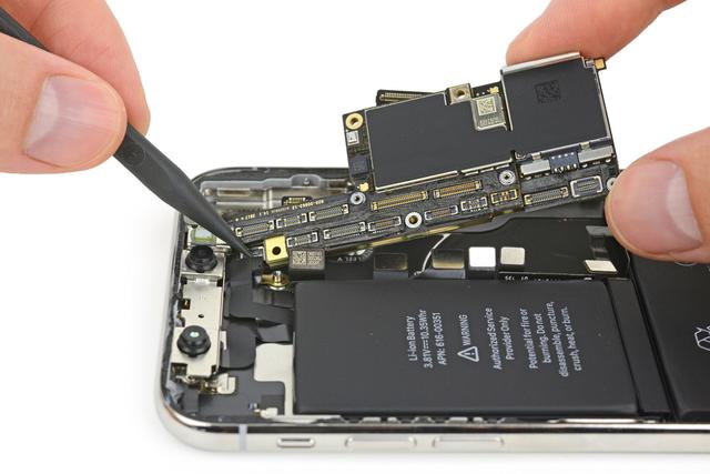 不吹不黑，两年前的iPhone X相当于什么档次的安卓手机？