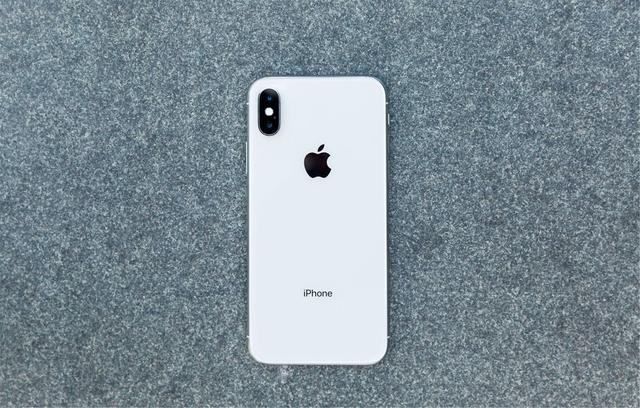 不吹不黑,两年前的iPhone X相当于什么档次的安卓手机?