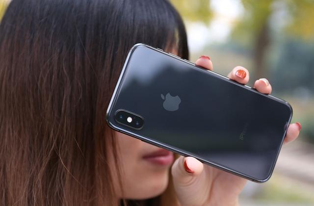 不吹不黑，两年前的iPhone X相当于什么档次的安卓手机？