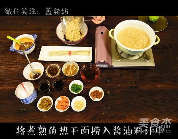 游客评选中国最好吃的4碗面，网友：我全吃过，没有异议