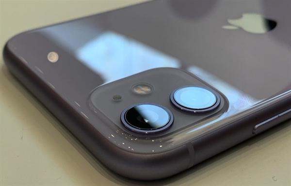 用iPhone搜色情信息是这样:苹果简单粗暴