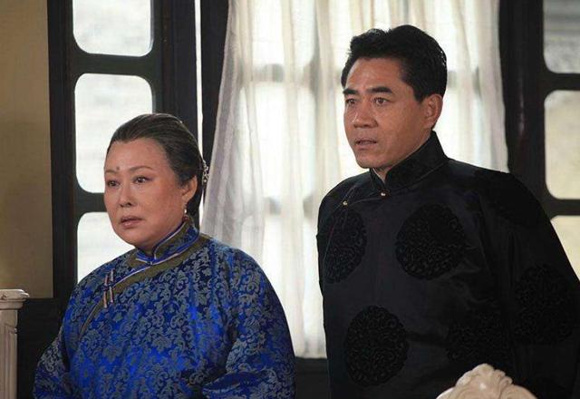 《红色》让他一夜成名,《新世界》让他跌落神坛,他败在哪了?