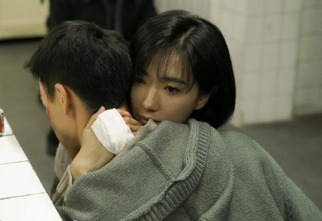 《红色》让他一夜成名,《新世界》让他跌落神坛,他败在哪了?