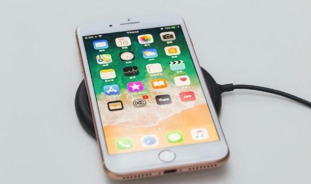 iPhone 8plus能否再战两年?看完竖起大拇指,这才是你想要的苹果
