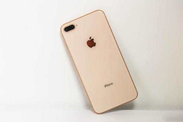 iPhone 8plus能否再战两年?看完竖起大拇指,这才是你想要的苹果