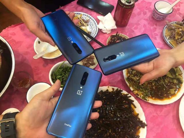 一加良心旗舰,骁龙855+12G+256G+UFS3.0+4800万,开始清仓了