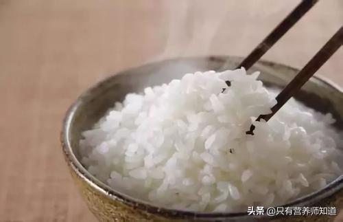 馒头和米饭两种主食，谁吃了更容易发胖？