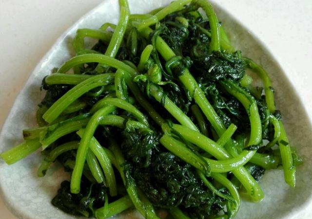 压力大失眠怎么办?试试这道素菜吧,营养丰富有助睡眠