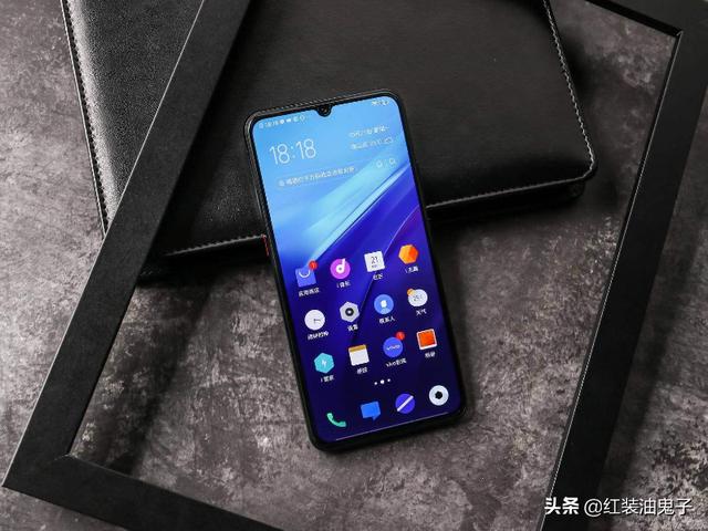 采用的USF3.1的iQOO3,保持700MB的速度,没有一点问题