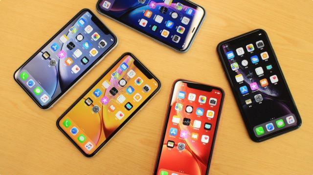 iPhone11、XR、8Plus谁是最值得入手苹果手机？网友：一道难题