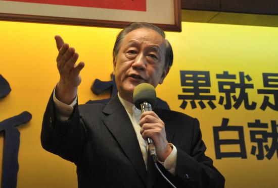 新党荣誉主席郁慕明