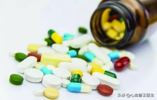 中年人血压高,能不能吃点鱼油,来预防心梗呢?快看专家怎么说