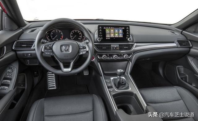 2020款本田雅阁亮相,搭载2.0T+10AT,网友:还看什么帕萨特?