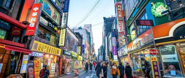 靠代购起家,成为淘宝女装巨头,还被哈佛商学院写进教学案例