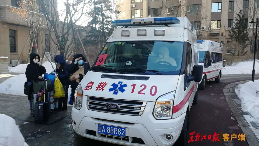黑龙江小区2个单元有确诊 124人一车一户被转移