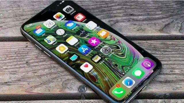 直降5000块!忍不住入手了公认最不值的iPhone,体验如何?