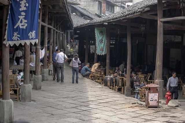 脱离时代的小镇：被誉为“中国的诺亚方舟”，物价低到10元可住宿