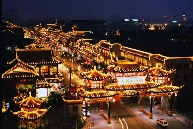 中国最值的去的36条自驾线路