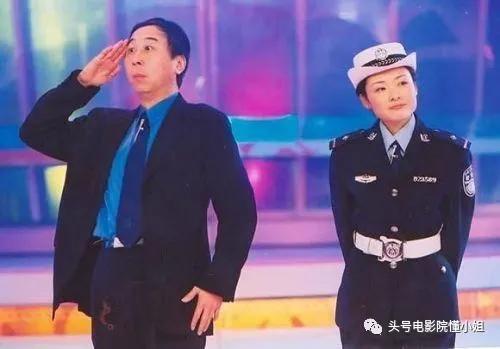 如果不是《声临其境》云录制,不会发现,52岁的周涛这么可爱