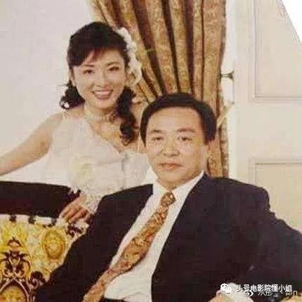 如果不是《声临其境》云录制,不会发现,52岁的周涛这么可爱