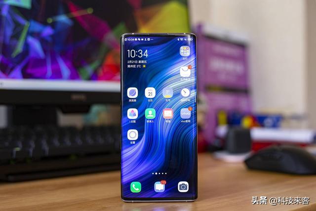 vivo NEX 3再体验:2020年回头再看,相比挖孔屏依然年度最强旗舰