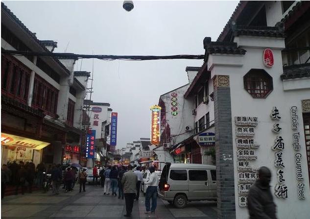 中国著名的5条美食街,堪称吃货的天堂,你去过几条呢?