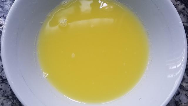 天气寒冷,不妨吃一下这道广东美食,暖身又好吃,做法太简单了