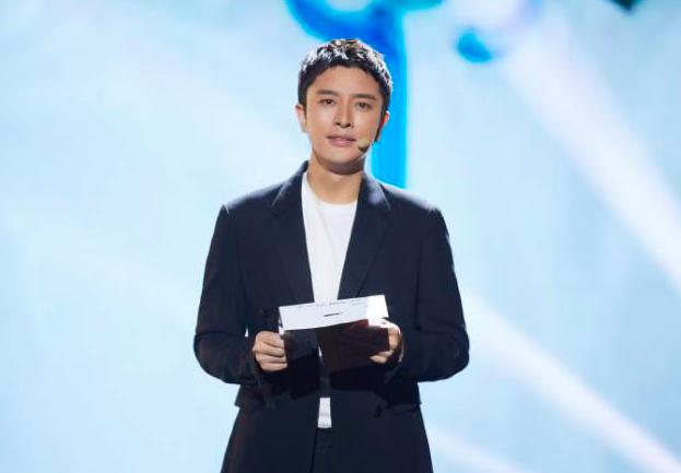 李小璐贾乃亮离婚真实原因!孙杨上综艺爱哭?Baby为何不回应黄晓明