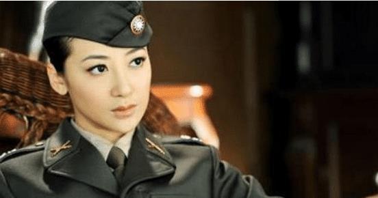 从娱乐圈宠儿变“弃儿” 现沦为网剧女主角 导演: 便宜又好使唤