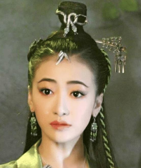 从娱乐圈宠儿变“弃儿” 现沦为网剧女主角 导演: 便宜又好使唤