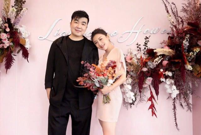 奥运冠军何雯娜产女!网友却说再也不相信综艺节目了。