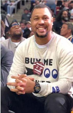 NBA退役后变化最大的球星!基里连科成男神 毕比麒麟臂惊人