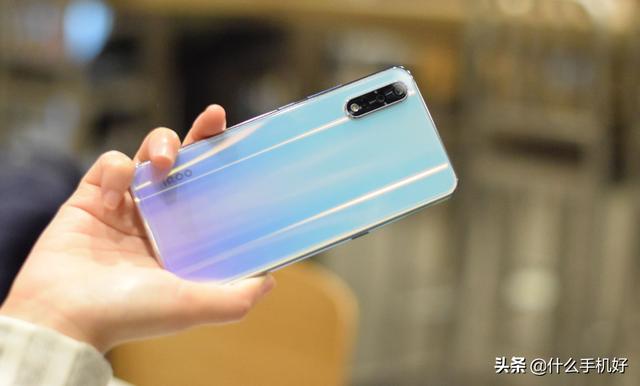 OPPO和vivo别乱买,真正懂行的人都看这3款手机,你买对了吗?