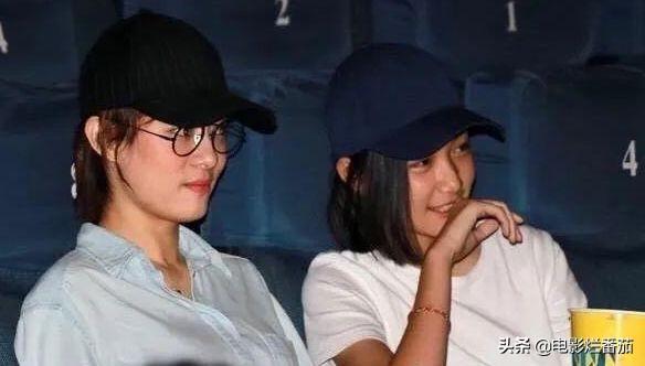 孙俪为何对同父异母妹妹那么好,这要感谢父母离异后邓超的一句话