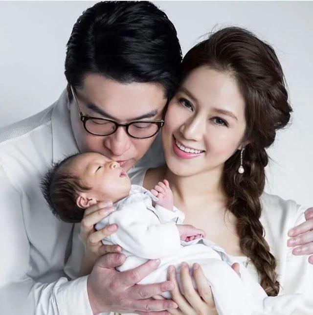 迁祖坟改八字,8年生4胎,“千亿媳妇”徐子淇只为豪门而生?