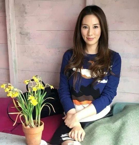 迁祖坟改八字,8年生4胎,“千亿媳妇”徐子淇只为豪门而生?