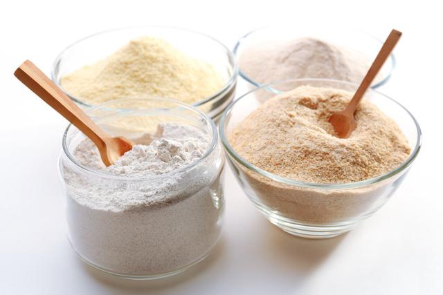 红薯粉、淀粉、生粉有什么区别，都是怎么用的？选对了做菜更美味