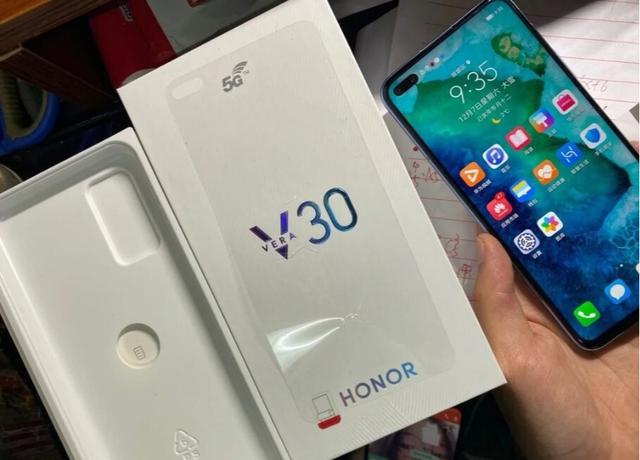 一直使用苹果手机,想换一台国产手机,应该购买哪款手机才好?