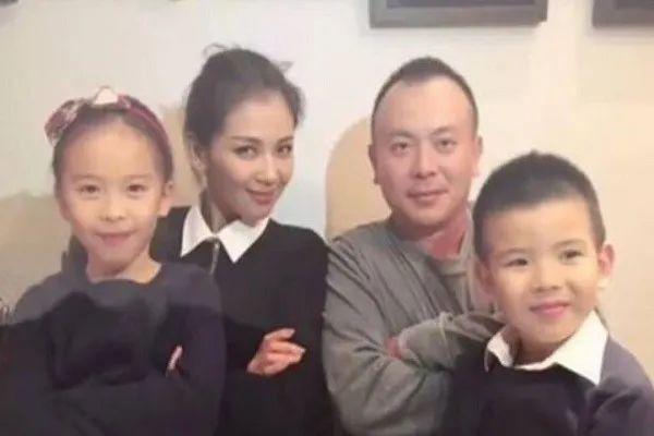 经纪人:你还要拍多久,家庭才没问题?刘涛:十年二十年都有可能