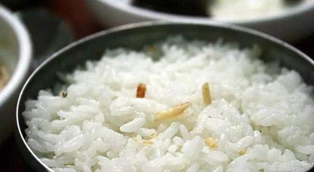 同样都是吃米饭,中日韩三国竟然差别这么大?日本吃法最讲究
