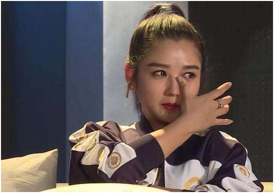 何洁与释小龙相恋后,转身就嫁给了赫子铭,为何最后却选择刁磊?