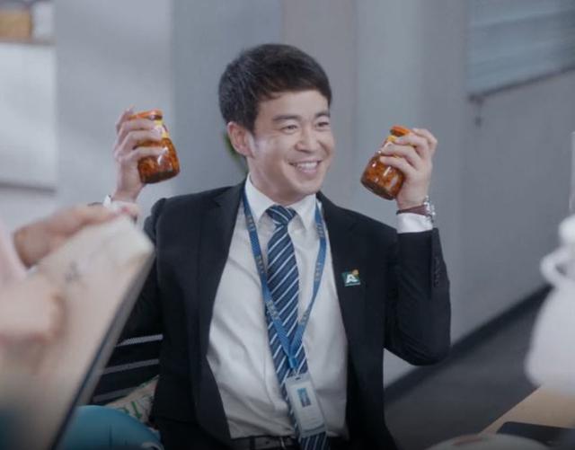 《安家》小楼竟说家里之前有几辆大奔,先别笑!事实证明是真的