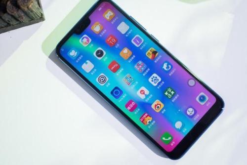 2999元将至1328元,这款华为还能否在千元机中占有一席之地吗