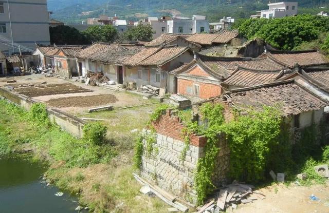 别“厝”过!红砖建筑、田园风景…厦门这座百年古厝,惊艳了时光