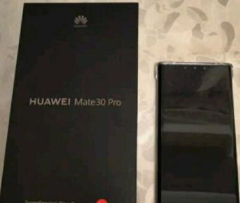 花粉对比多款机器,入手Mate30Pro:华为体验棒,苹果是上古产物