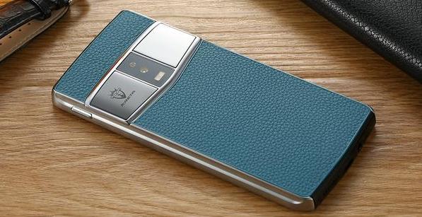 KRETA：意大利小牛皮+液态金属边框，它被称为英版8848手机