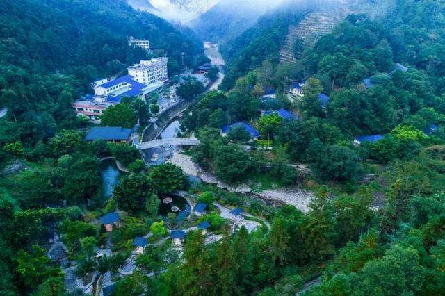 大隐隐于群山——广东第一峰,看最美云海,堪称人间仙境