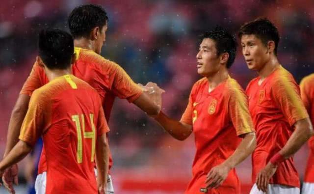 13岁开始踢球，1.7万名球员，这才是中国足球起不来的原因