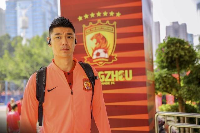 不容易!申花最大软肋得以解决,新赛季球队三线作战值得期待